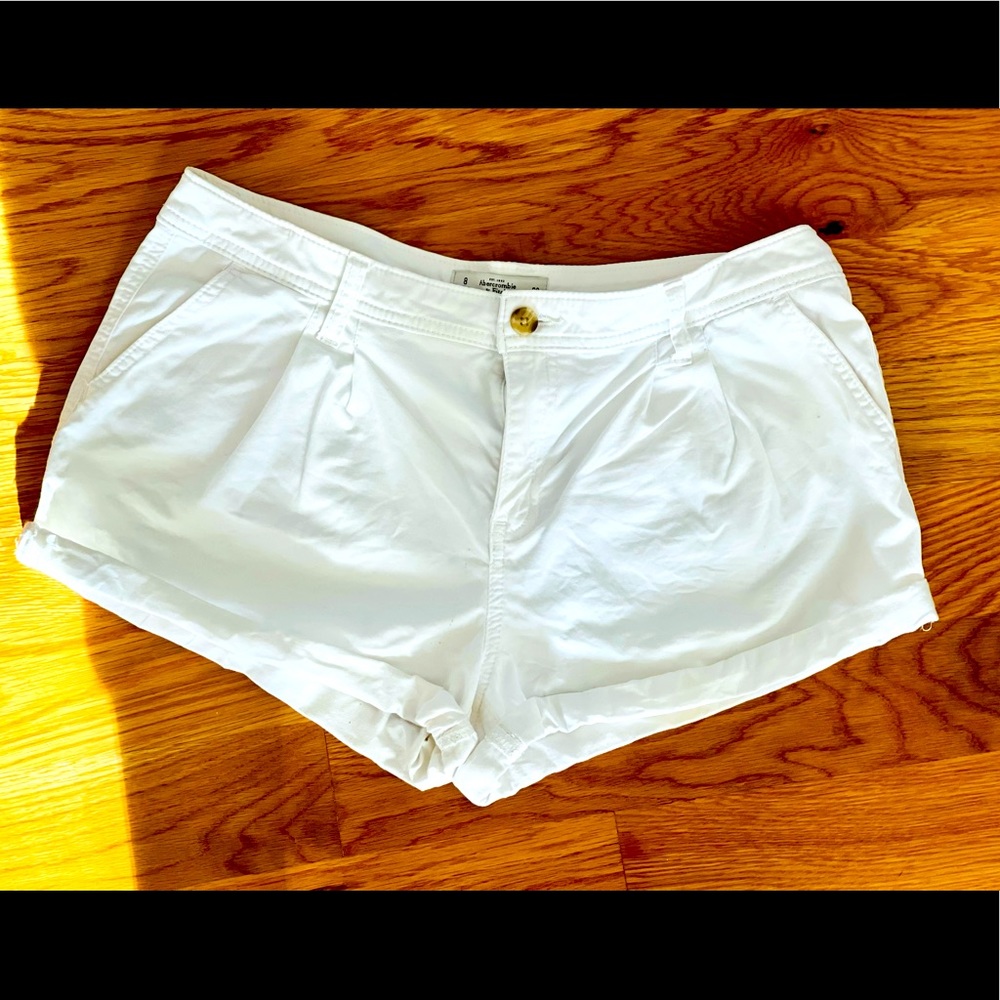 Abercrombie & Fitch White Shorts